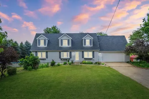 105 S Irving, Hastings, MI 49058