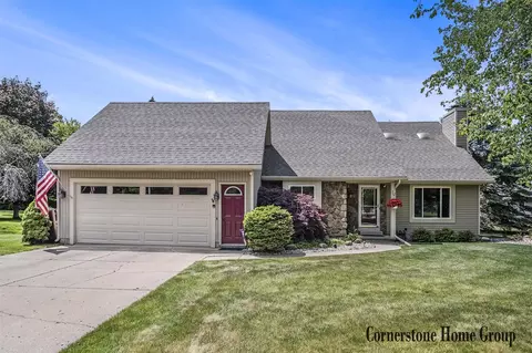 1547 Stark, Grand Rapids, MI 49534