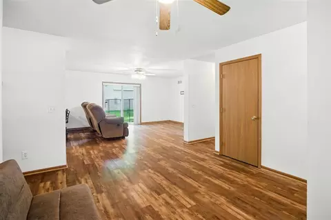 Living - 26434 King, Romulus, MI 48174 photo 3 of 6
