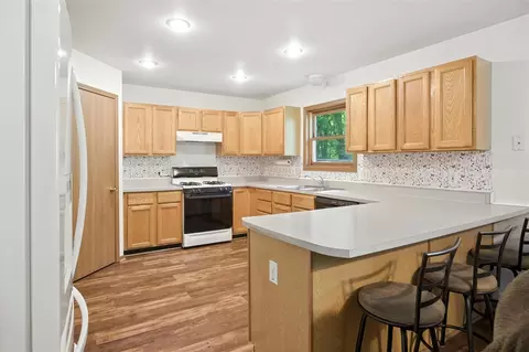 Kitchen - 26434 King, Romulus, MI 48174 photo 1 of 5