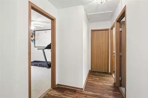 Entry Way - 26434 King, Romulus, MI 48174 photo 1 of 3
