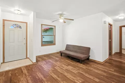 Living - 26434 King, Romulus, MI 48174 photo 2 of 6