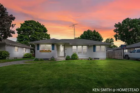 1054 Buckingham, Wyoming, MI 49509