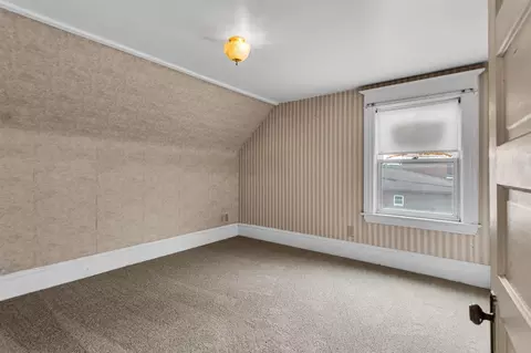 Bedroom - 1218 Forest Ave, Jackson, MI 49201 photo 3 of 4