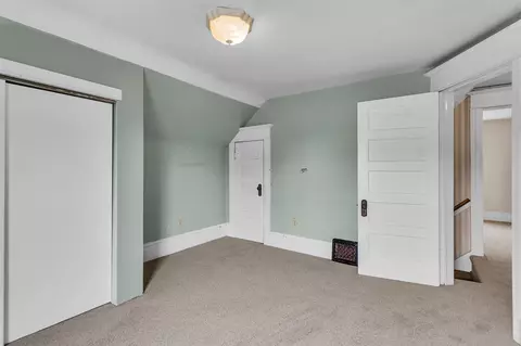 Bedroom - 1218 Forest Ave, Jackson, MI 49201 photo 2 of 4