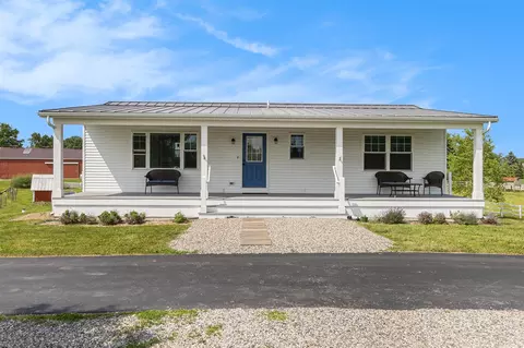 6212 Bethel Church, Saline, MI 48176