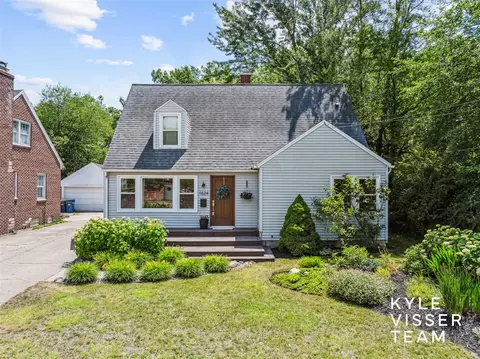 1624 Boston, Grand Rapids, MI 49506