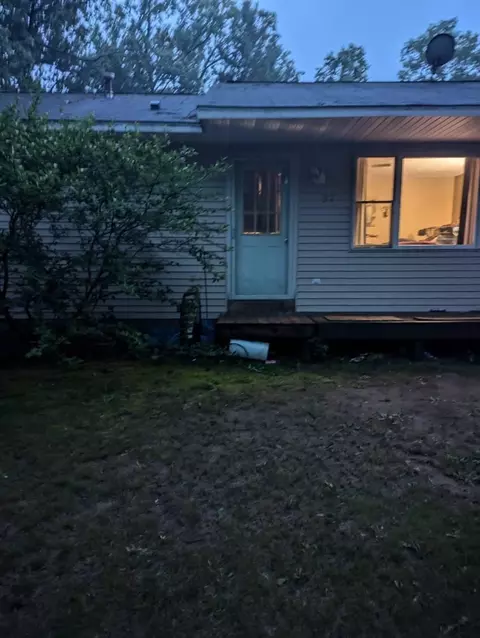 197 E Cedar, Twin Lake, MI 49457