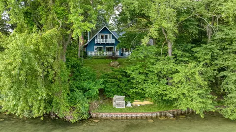 200 Harris, Cement City, MI 49233