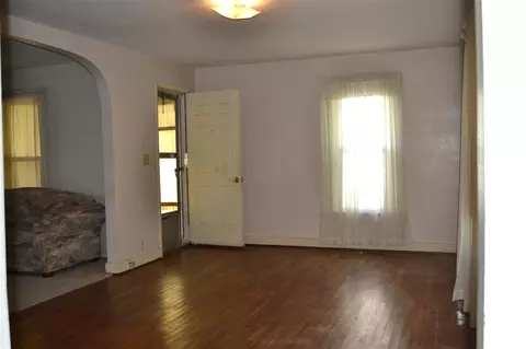 Living - 285 E Chicago, Britton, MI 49229 photo 6 of 8