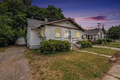 1137 Merrifield, Grand Rapids, MI 49507