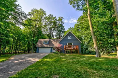 170 Wood, Holland, MI 49424