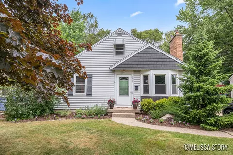 1215 Griswold, Grand Rapids, MI 49507