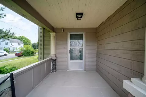 Exterior - 1302 Lansing, Jackson, MI 49202 photo 2 of 13