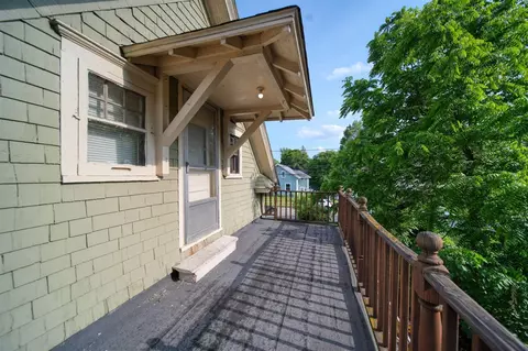Exterior - 1302 Lansing, Jackson, MI 49202 photo 4 of 13