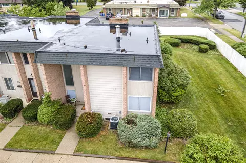 4164 E Saxony, Grand Rapids, MI 49508