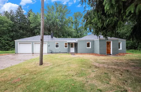 7058 Fillmore, Allendale, MI 49401