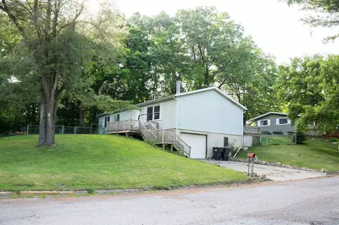181 Spring, Hillsdale, MI 49242