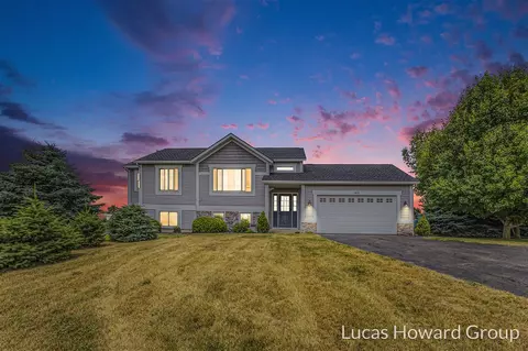 3475 Lone Oak, Dorr, MI 49323