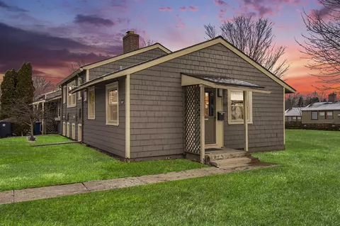 2637 Pittsfield, Ann Arbor, MI 48104