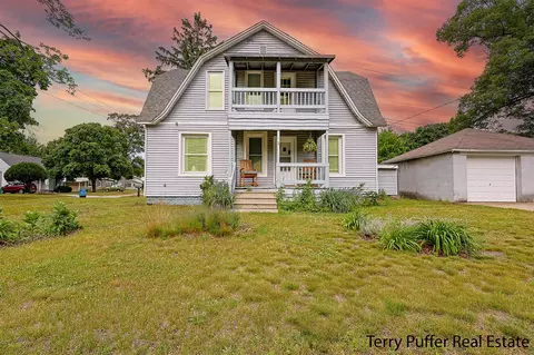2550 Crozier, Muskegon, MI 49441