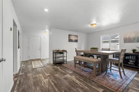 25596 Forest, Mattawan, MI 49071 photo 10