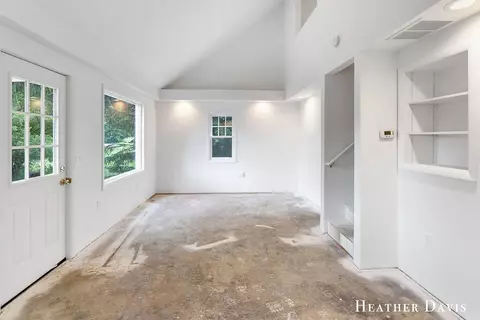 Living - 4578 135th Ave, Hamilton, MI 49419 photo 1 of 2