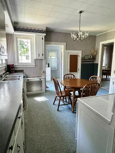 40 E Pierce, Coldwater, MI 49036 photo 5