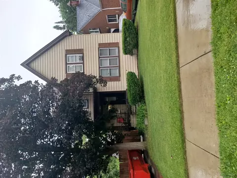 18304 Fenton, Detroit, MI 48219