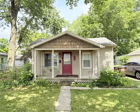 209 Sarah, Adrian, MI 49221