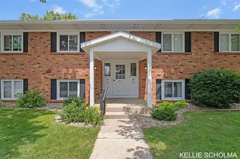 5230 Southbrook #76, Hudsonville, MI 49426