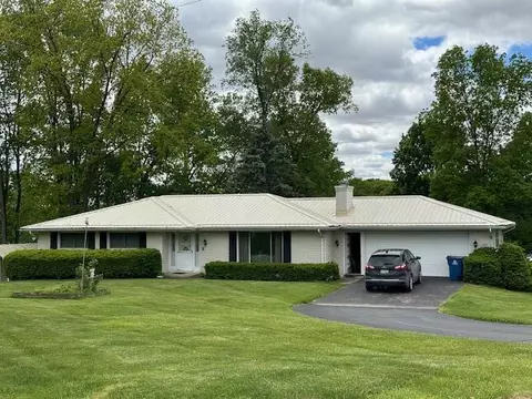 395 Hyannis Hls, Tekonsha, MI 49092