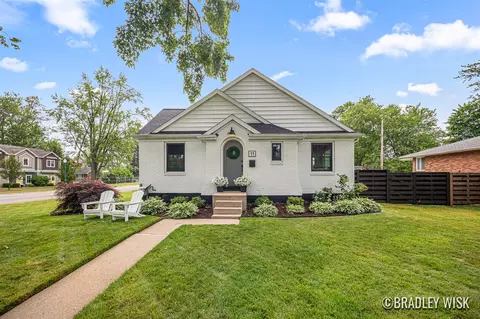 11 S Division, Zeeland, MI 49464