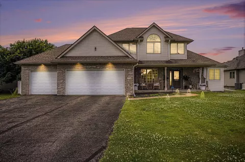 116 Pinehurst, Battle Creek, MI 49015