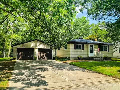 4164 Madison, Grand Rapids, MI 49548
