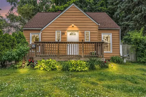 134 Honeoye, Grand Rapids, MI 49548