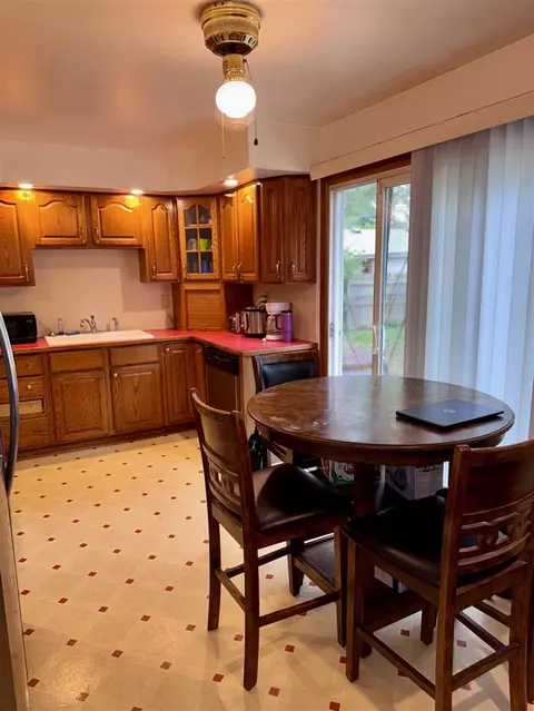 Kitchen - 34516 John, Wayne, MI 48184 photo 3 of 3