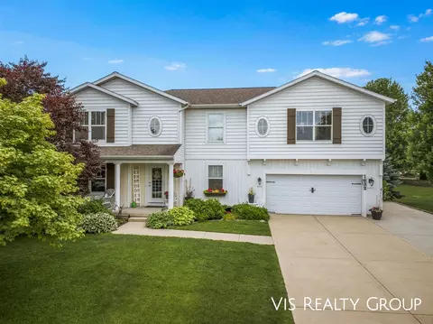 1632 Red Stem, Holland, MI 49424