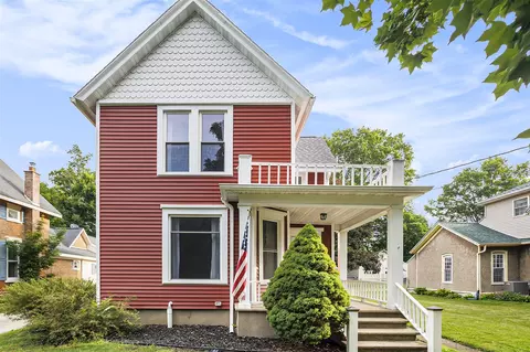520 W Mansion, Marshall, MI 49068