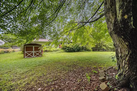6109 Young, Jackson, MI 49201 photo 25