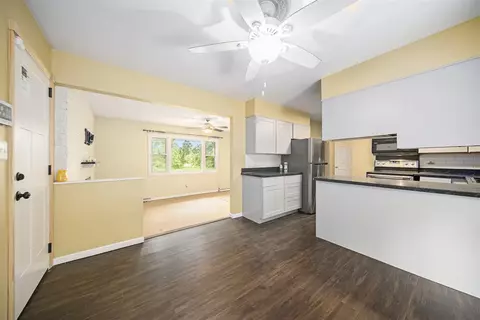 6109 Young, Jackson, MI 49201 photo 10