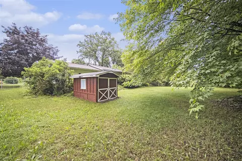 6109 Young, Jackson, MI 49201 photo 27