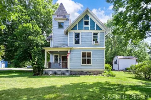 409 W W Brg, Lyons, MI 48851