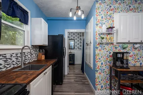 Kitchen - 409 W W Brg, Lyons, MI 48851 photo 3 of 4
