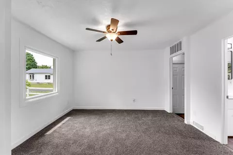 521 E Morrell, Otsego, MI 49078 photo 9