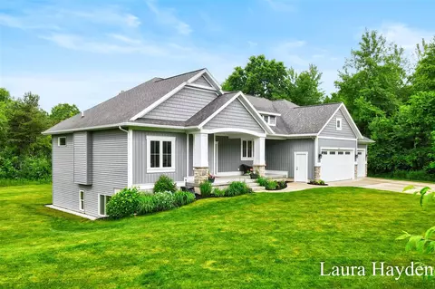 Exterior - 6681 Whites Brg, Belding, MI 48809 photo 2 of 9