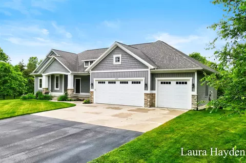 Exterior - 6681 Whites Brg, Belding, MI 48809 photo 3 of 9