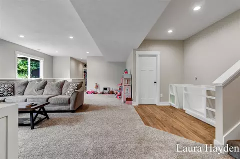Living - 6681 Whites Brg, Belding, MI 48809 photo 5 of 5