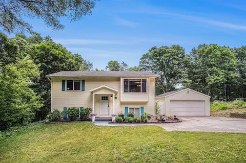 2698 Dunnigan, Grand Rapids, MI 49525