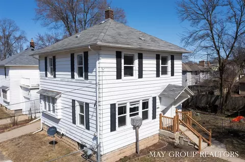 1101 Orville, Grand Rapids, MI 49507